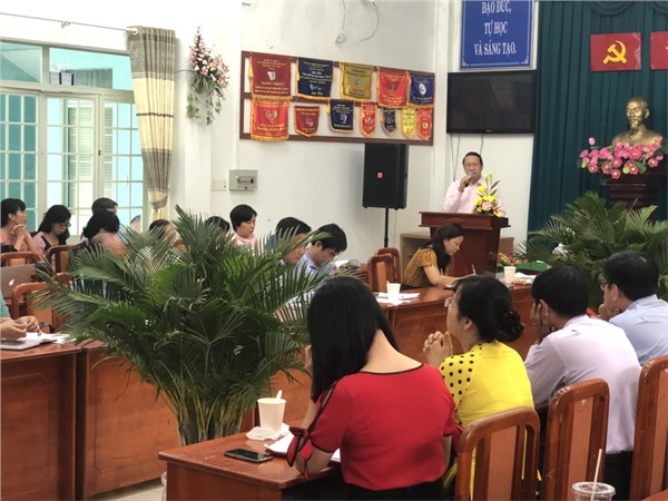 Họp chuyên môn bậc THCS đầu năm học 2019-2020